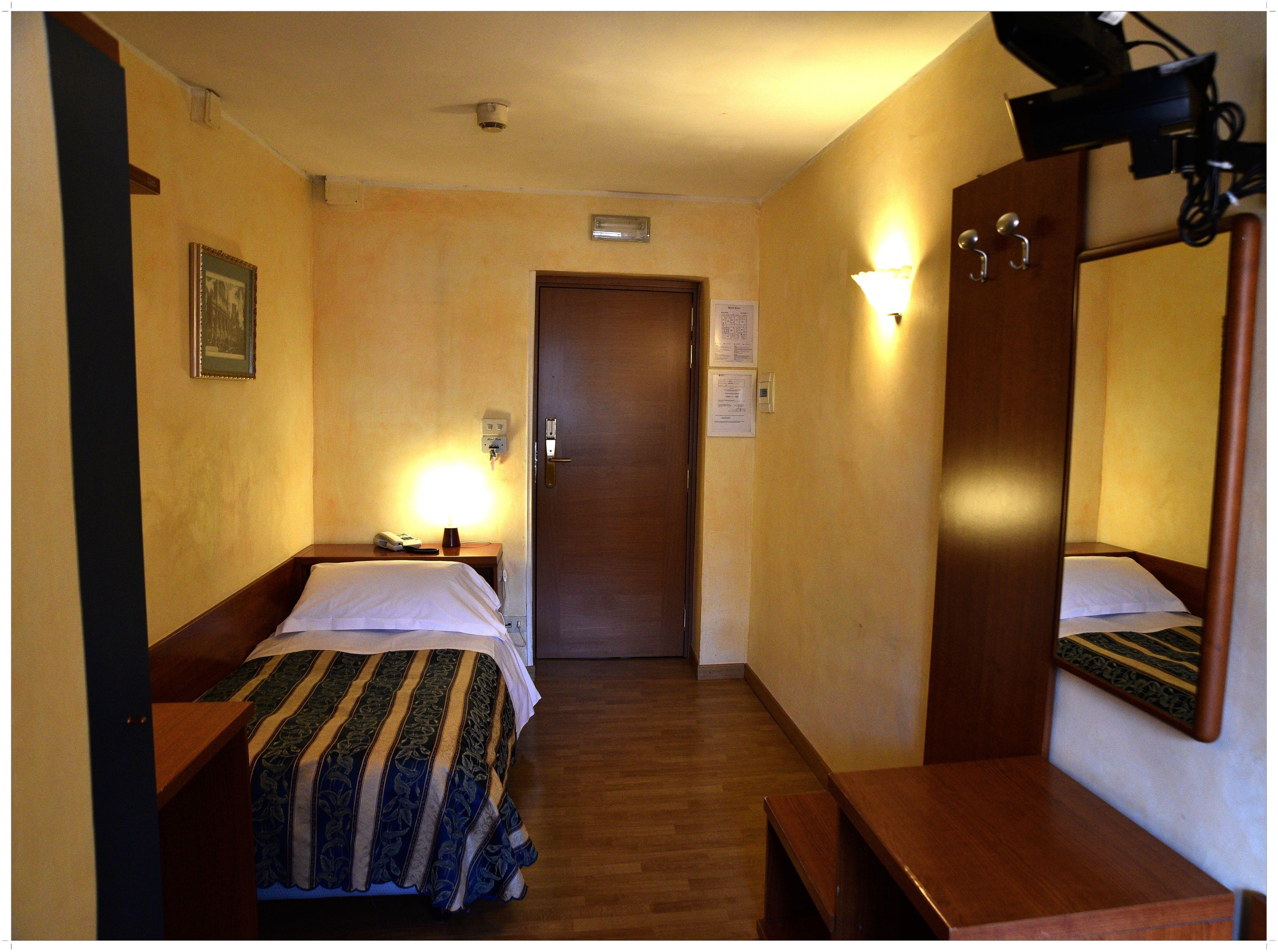 Hotel Julia Trevi - Spagna — Photos 3