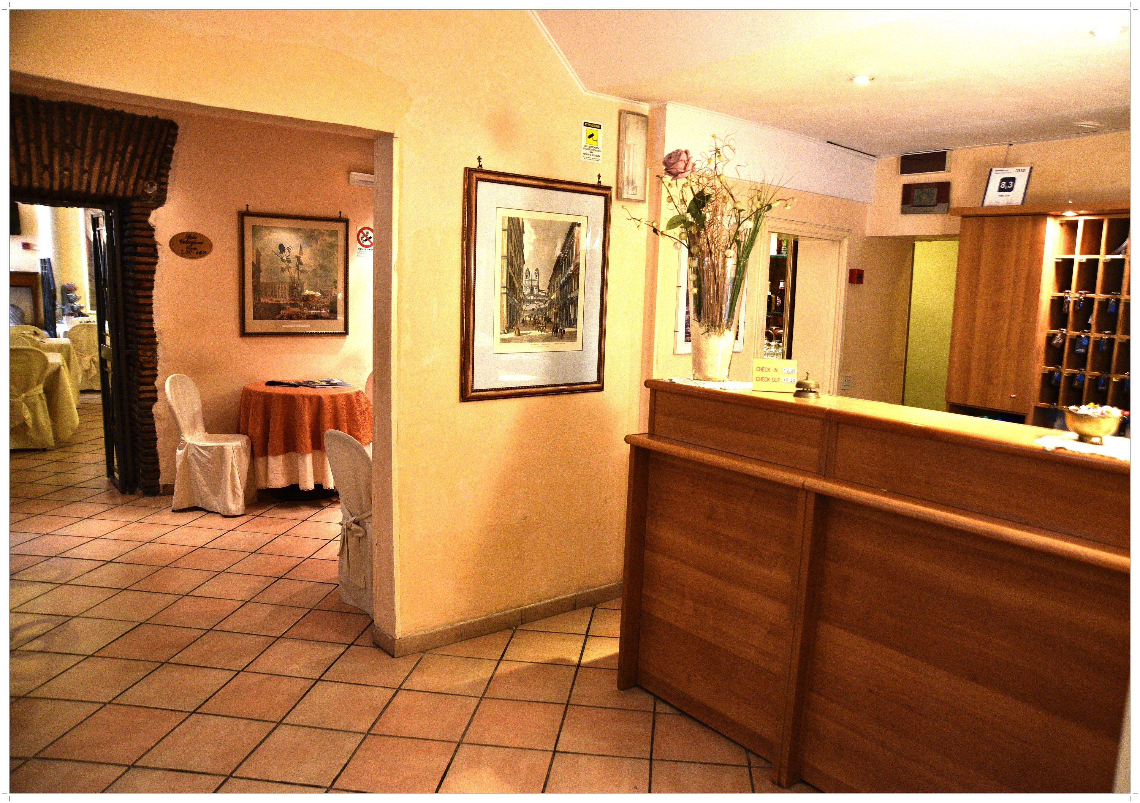 Hotel Julia Trevi - Spagna — Photos 2